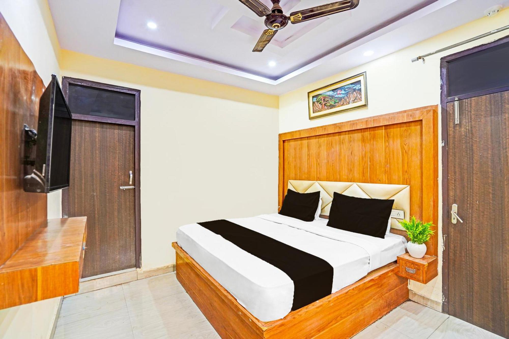 Super Hotel O Charbagh Formerly Khalsa Inn Lucknow Luaran gambar