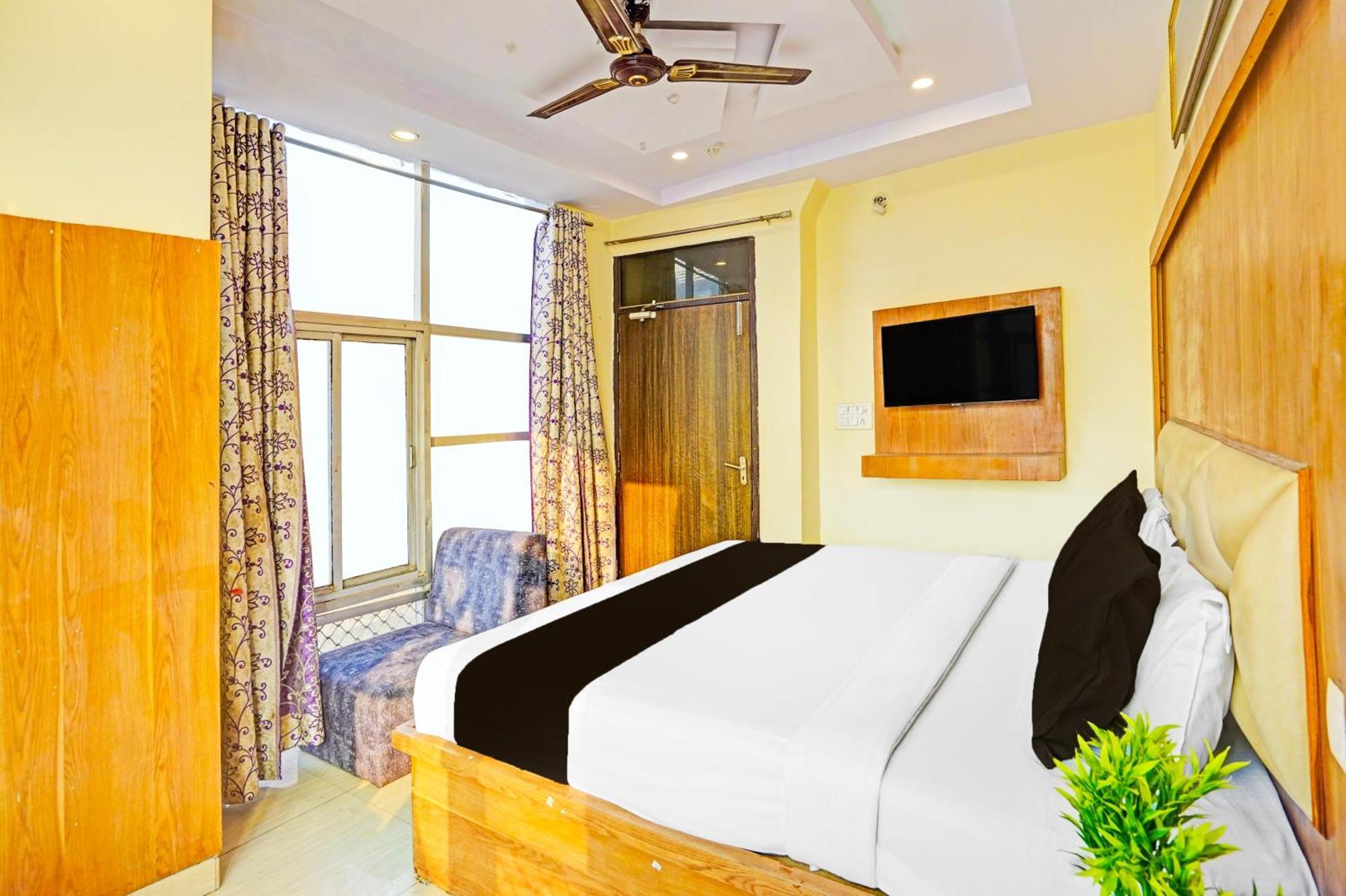Super Hotel O Charbagh Formerly Khalsa Inn Lucknow Luaran gambar