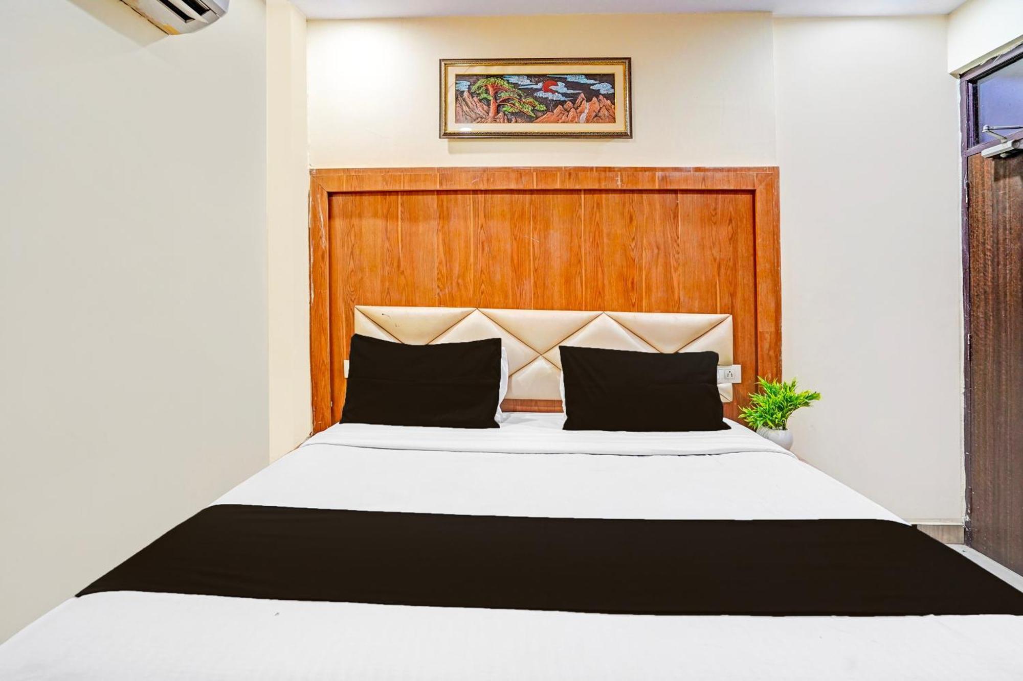 Super Hotel O Charbagh Formerly Khalsa Inn Lucknow Luaran gambar